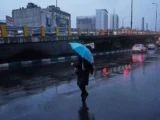 هواشناسی از از وقوع رگبار باران، رعدوبرق و وزش باد شدید موقت در ارتفاعات استان‌های سمنان و گلستان خبر داد.